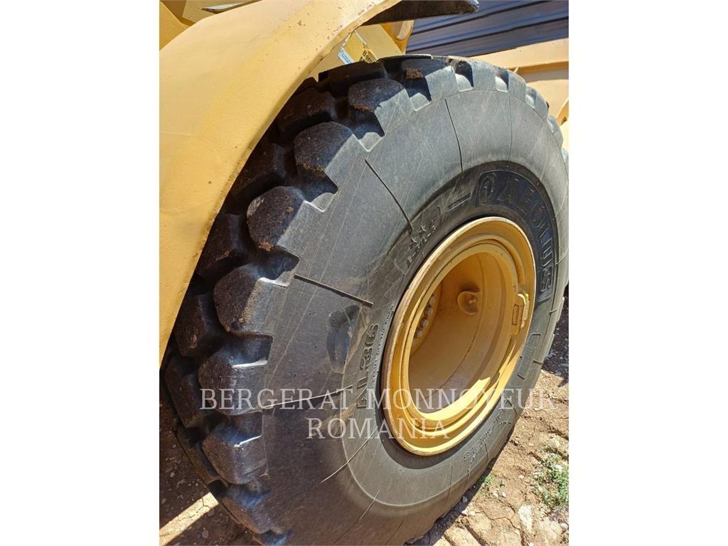 CAT 950 H Kolesni nakladalci