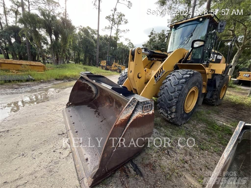CAT 950 M Kolesni nakladalci