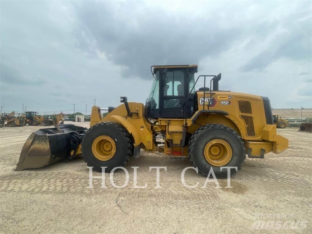 CAT 950 QC Kolesni nakladalci