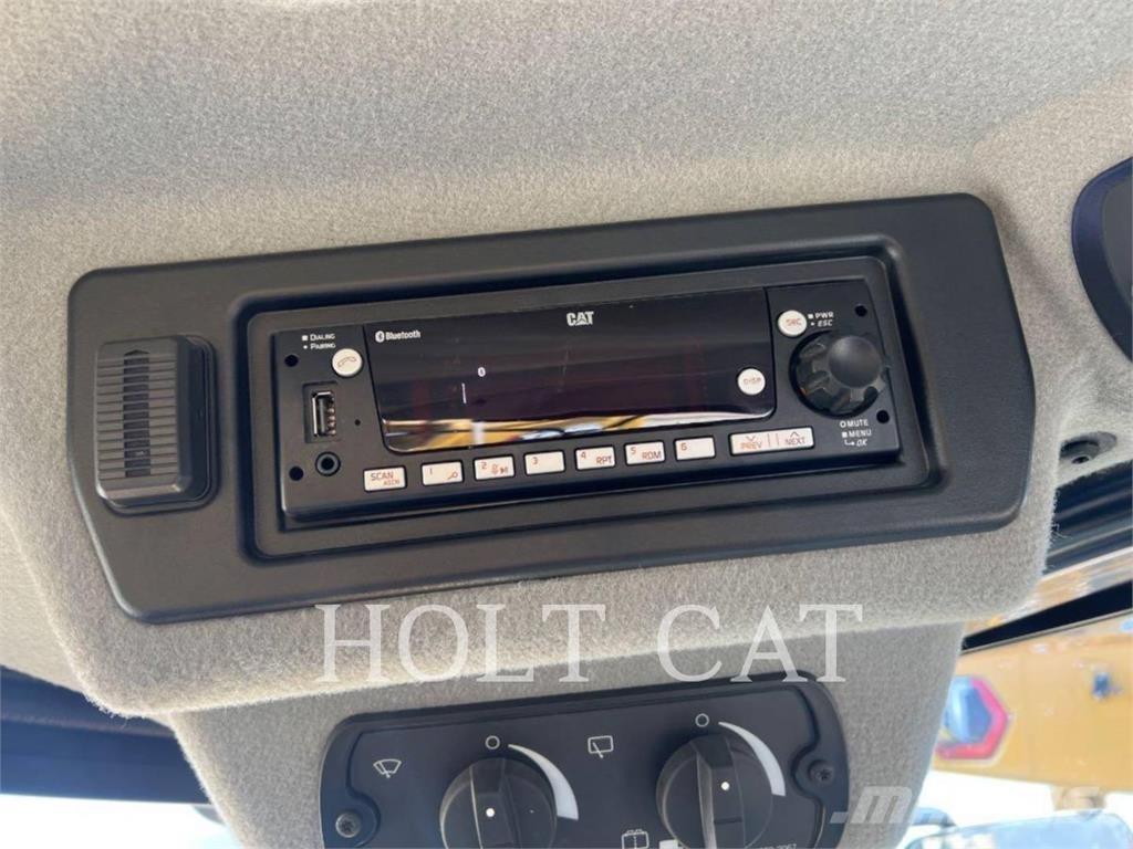 CAT 950 QC Kolesni nakladalci