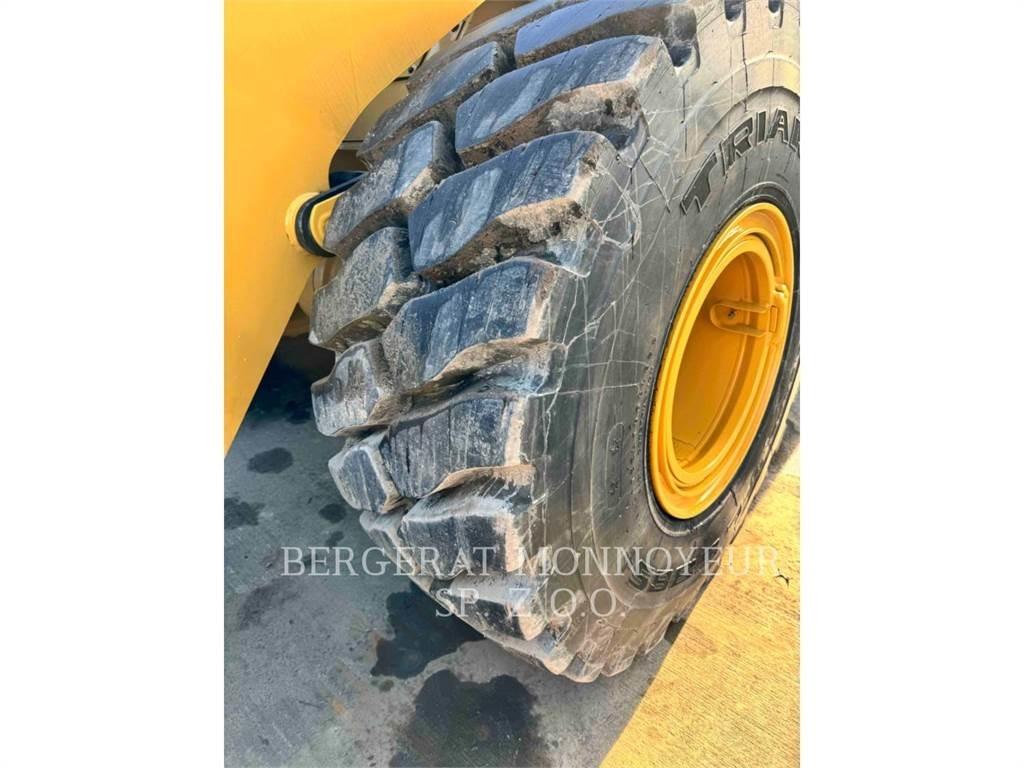 CAT 950GC Kolesni nakladalci