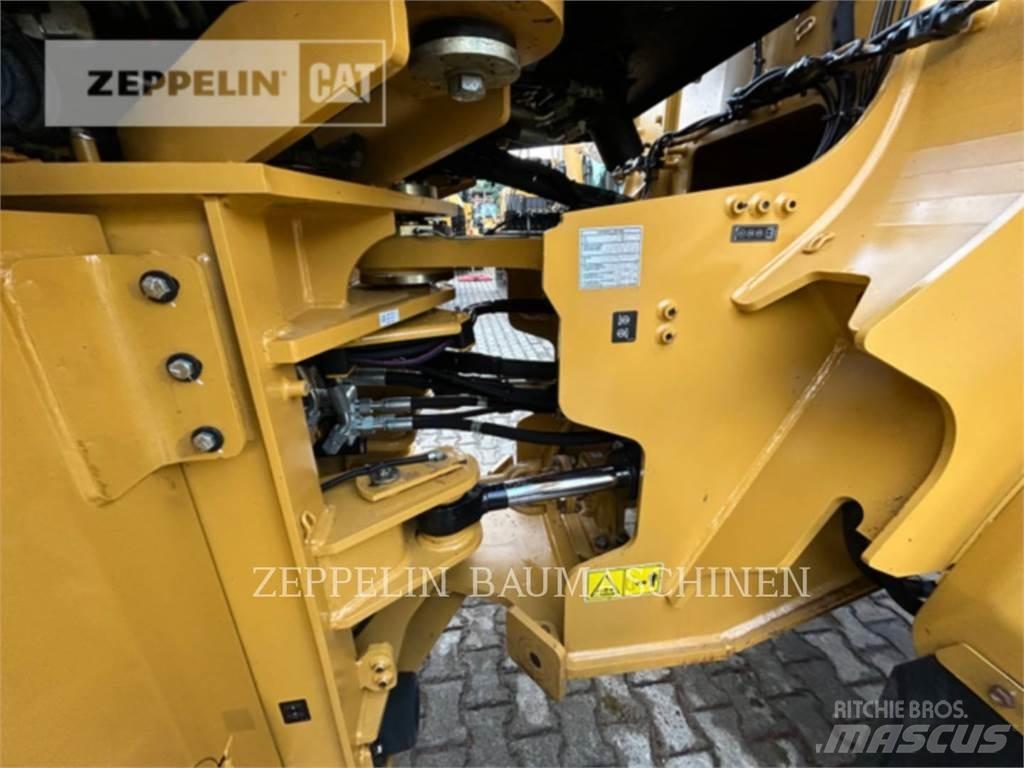 CAT 950GC Kolesni nakladalci