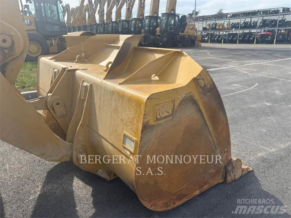 CAT 950GC Kolesni nakladalci