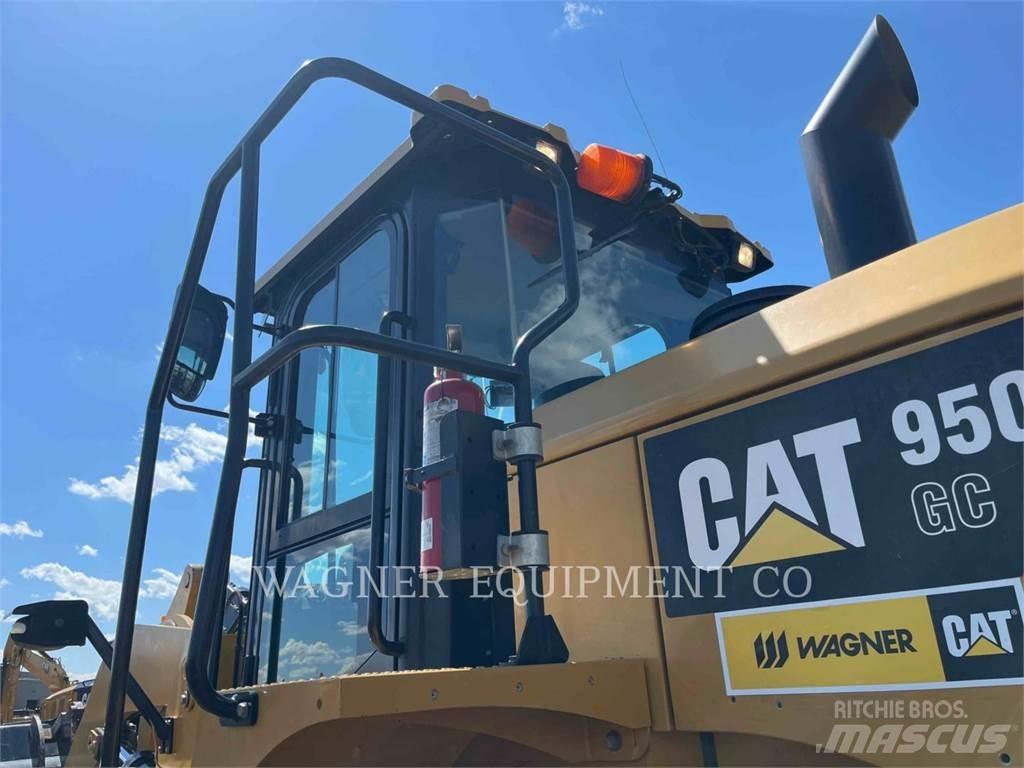 CAT 950GC Kolesni nakladalci