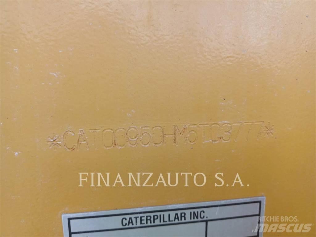 CAT 950GC Kolesni nakladalci