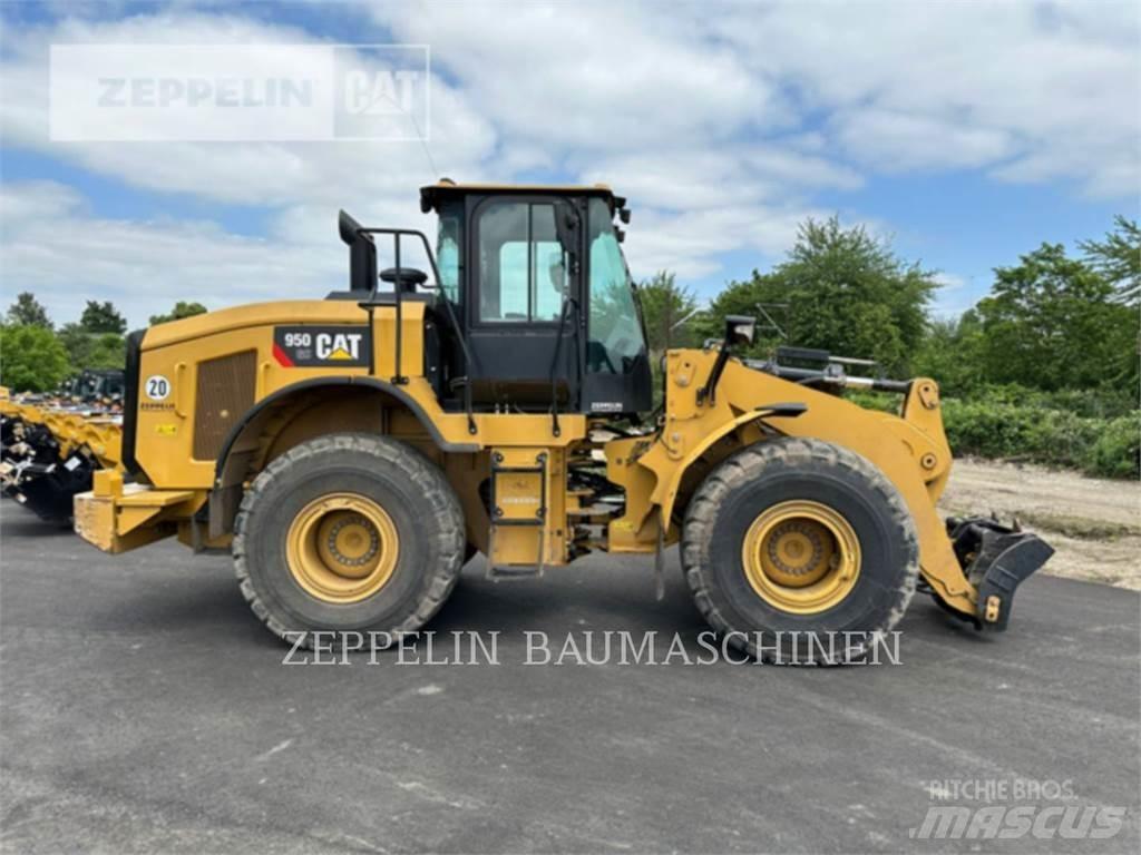 CAT 950GC Kolesni nakladalci