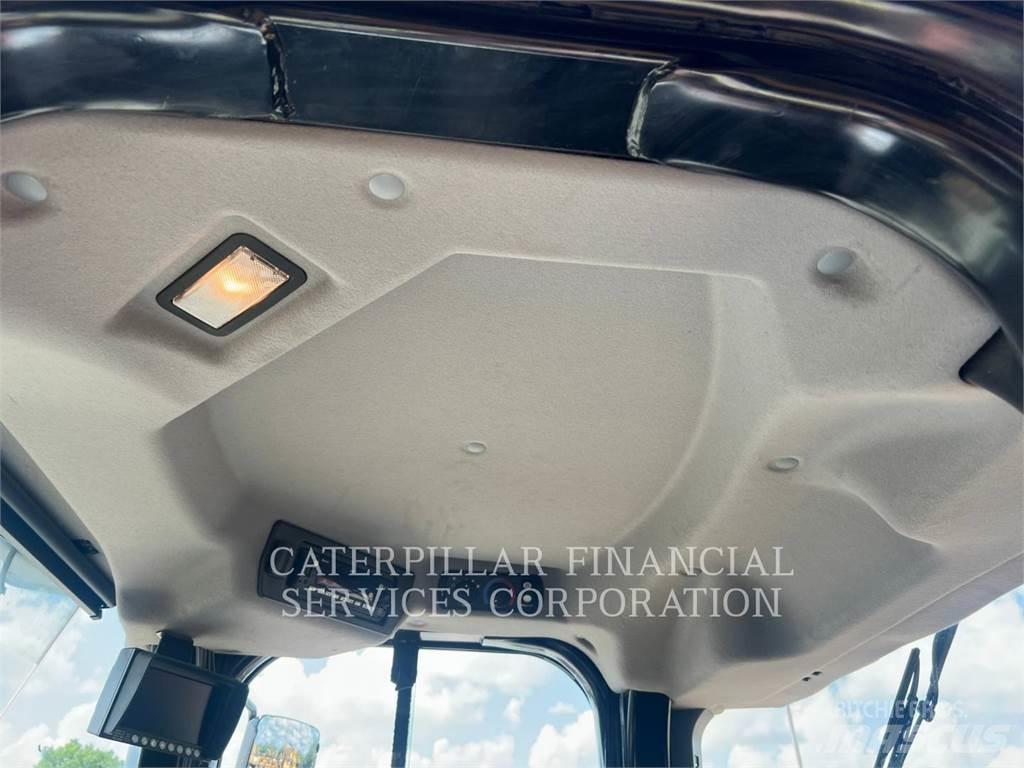 CAT 950GC Kolesni nakladalci