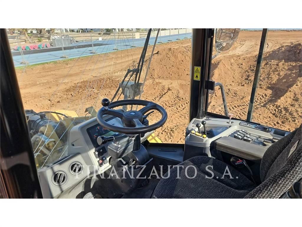 CAT 950GC Kolesni nakladalci