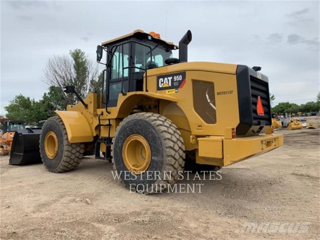 CAT 950GC Kolesni nakladalci