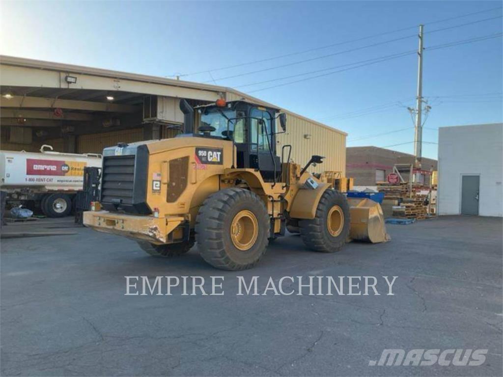 CAT 950GC Kolesni nakladalci