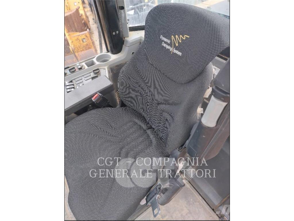 CAT 950GC Kolesni nakladalci