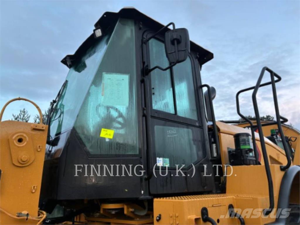 CAT 950GC Kolesni nakladalci