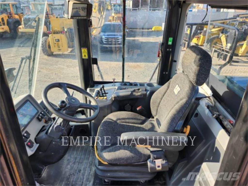 CAT 950GC FC Kolesni nakladalci