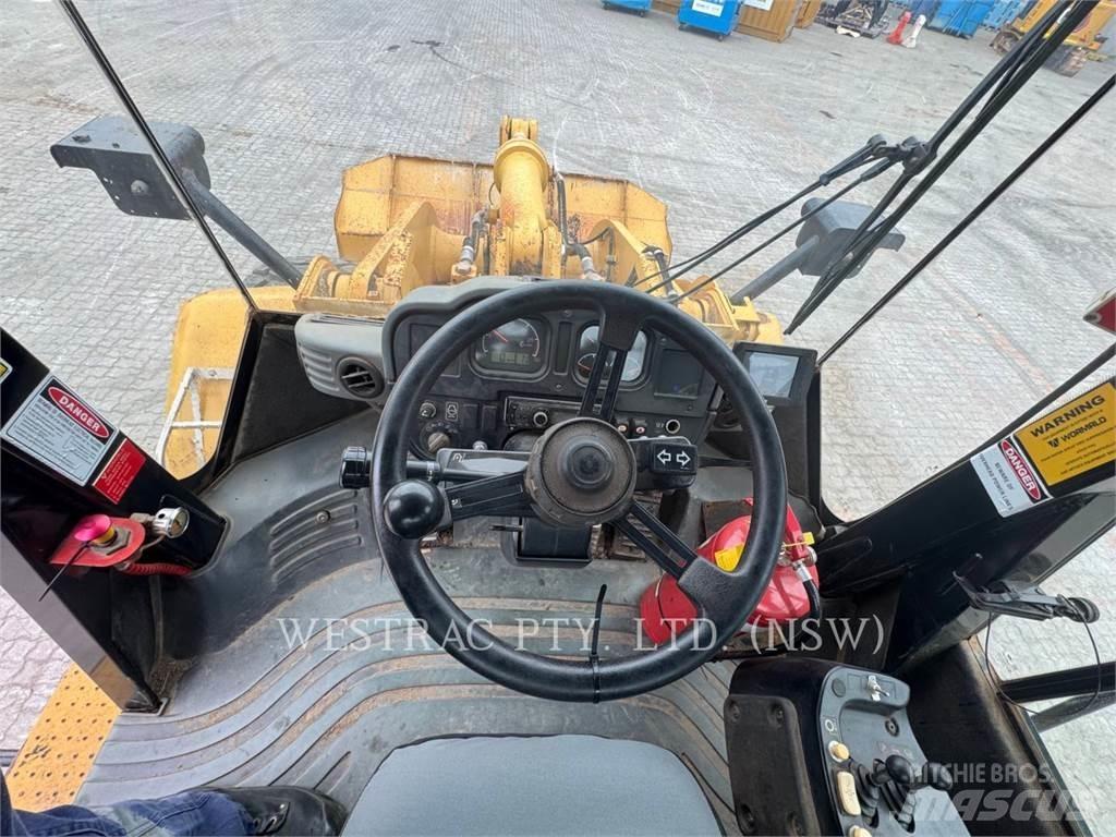 CAT 950H Kolesni nakladalci