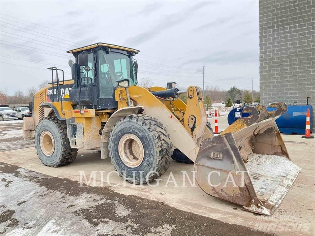 CAT 950K Kolesni nakladalci