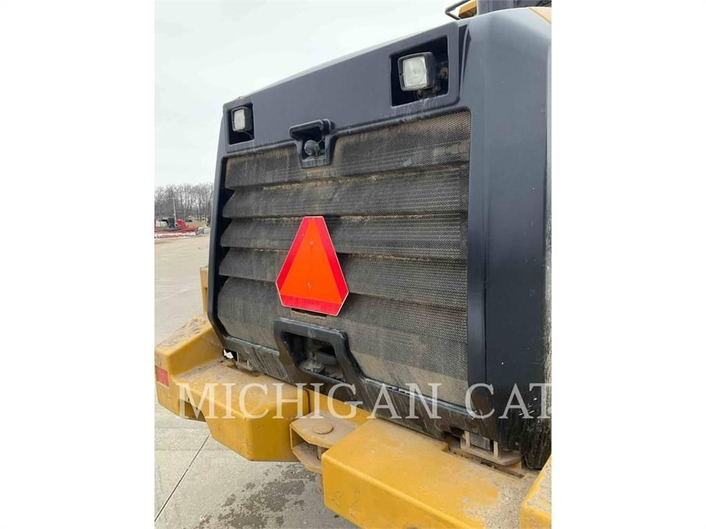 CAT 950K S Kolesni nakladalci