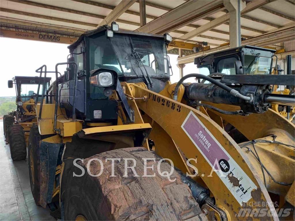 CAT 950L Kolesni nakladalci