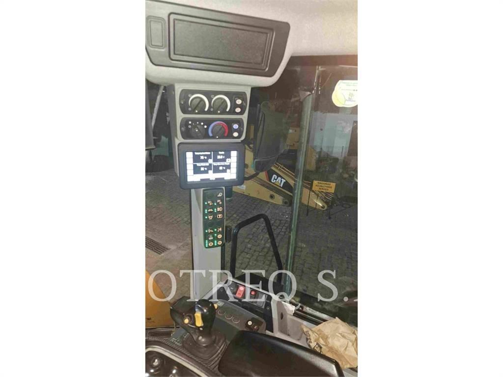 CAT 950L Kolesni nakladalci