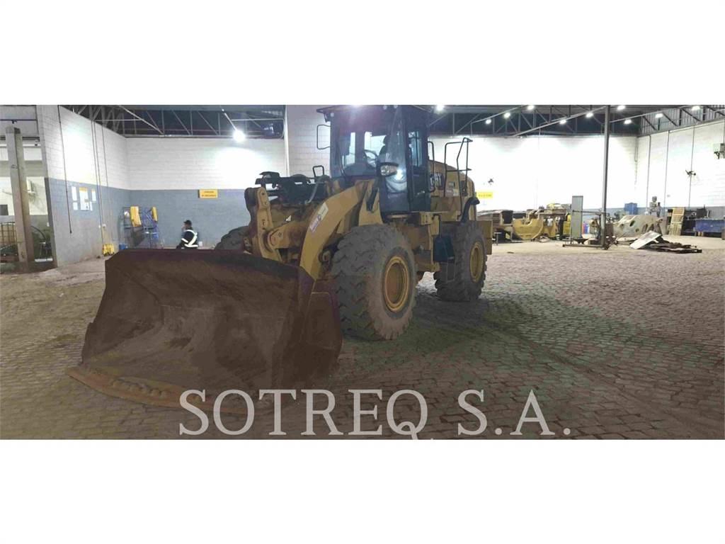 CAT 950L Kolesni nakladalci