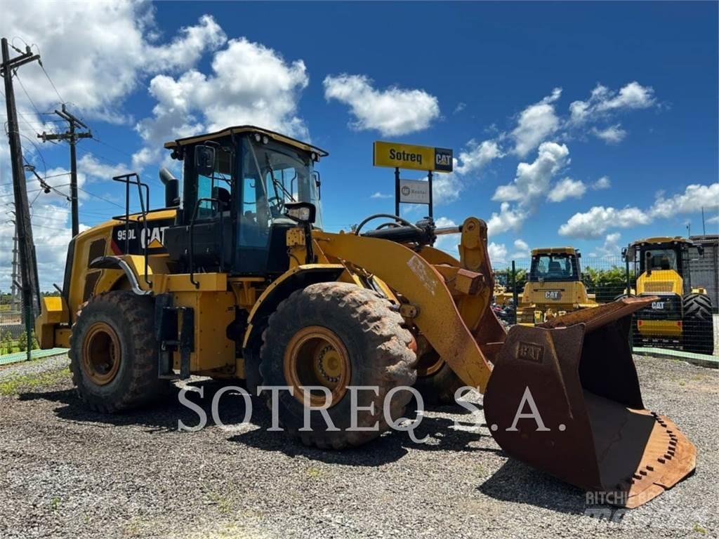 CAT 950L Kolesni nakladalci