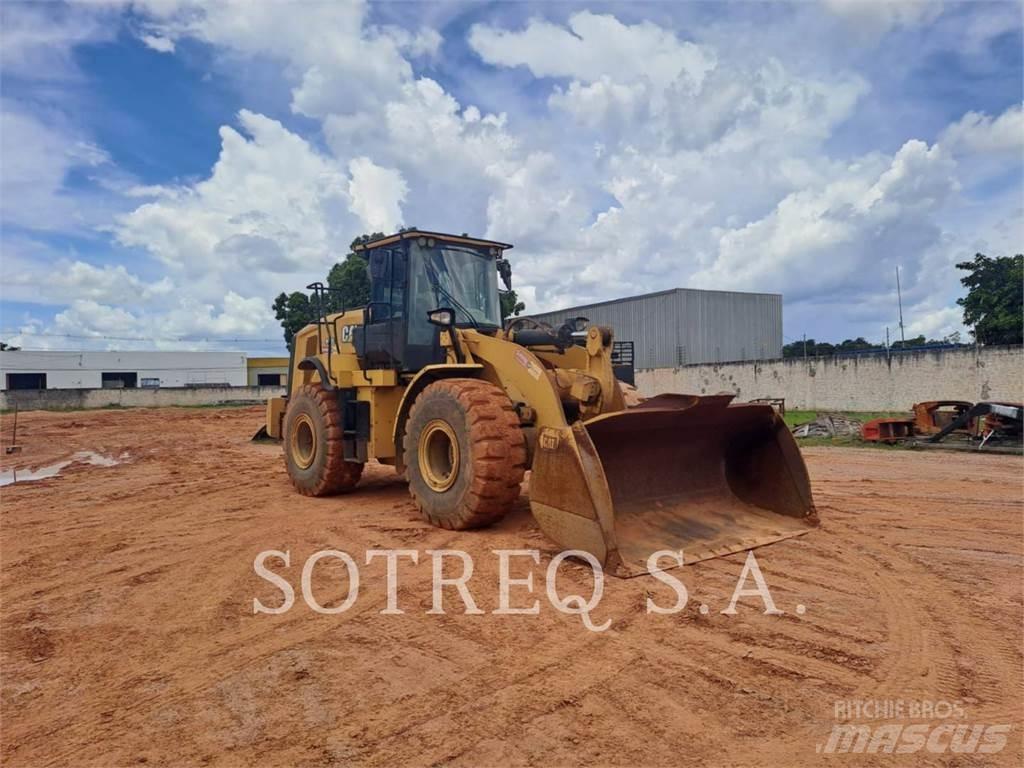 CAT 950L Kolesni nakladalci