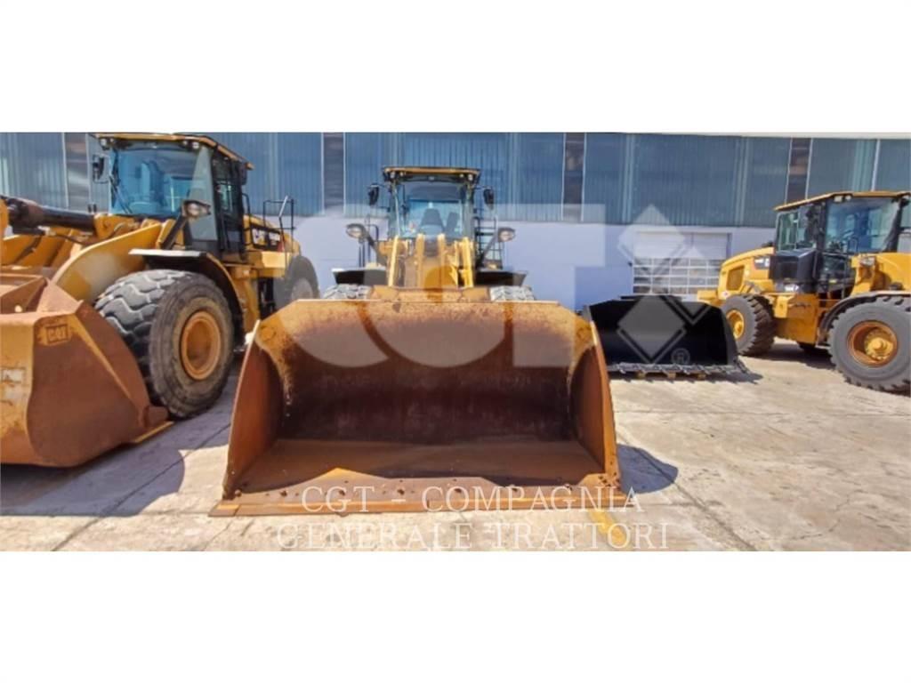CAT 950M Kolesni nakladalci