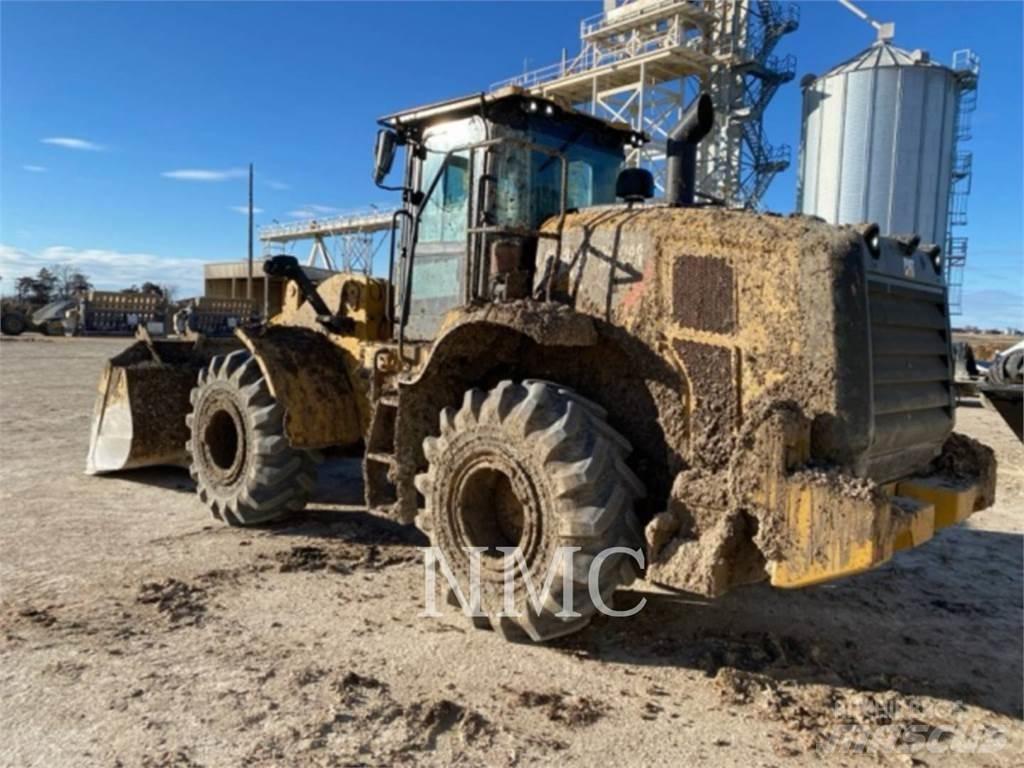 CAT 950M Kolesni nakladalci