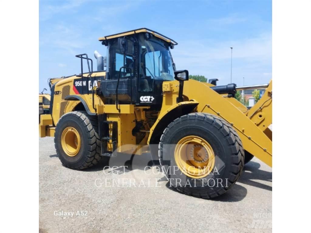 CAT 950M Kolesni nakladalci
