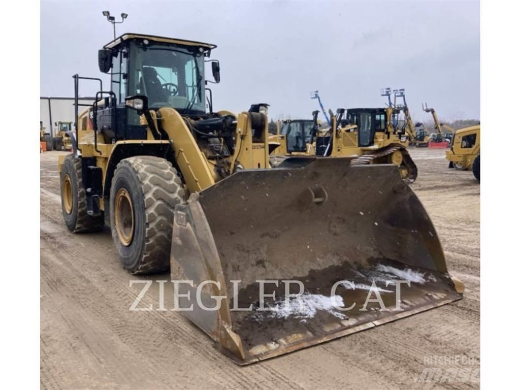 CAT 950M Kolesni nakladalci
