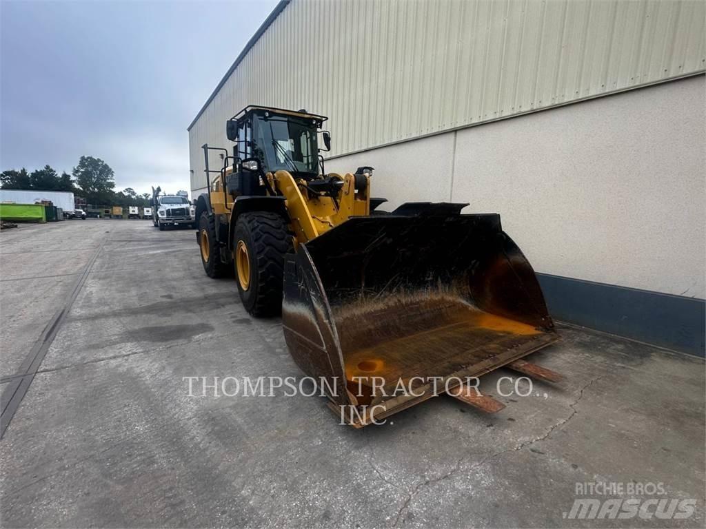 CAT 950M Kolesni nakladalci