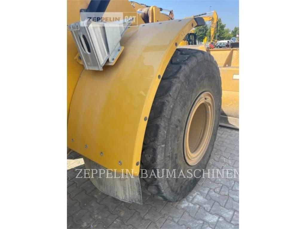 CAT 950M Kolesni nakladalci