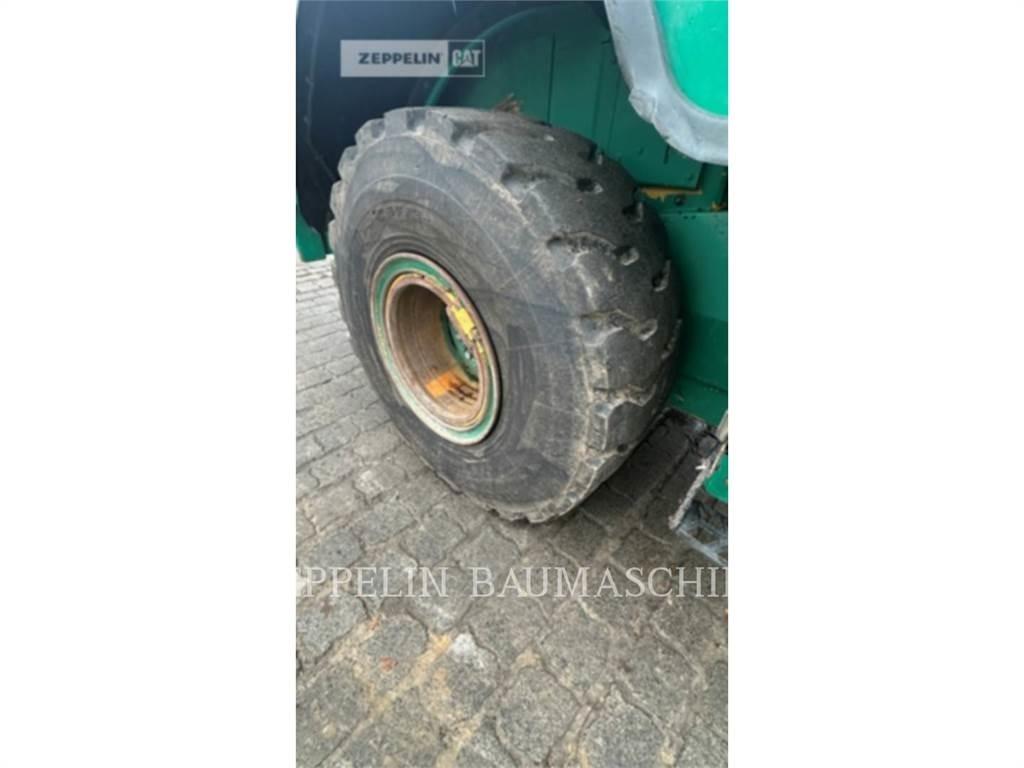 CAT 950M Kolesni nakladalci