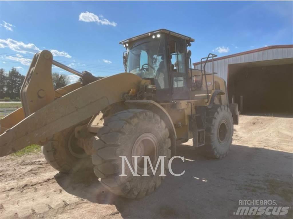 CAT 950M Kolesni nakladalci