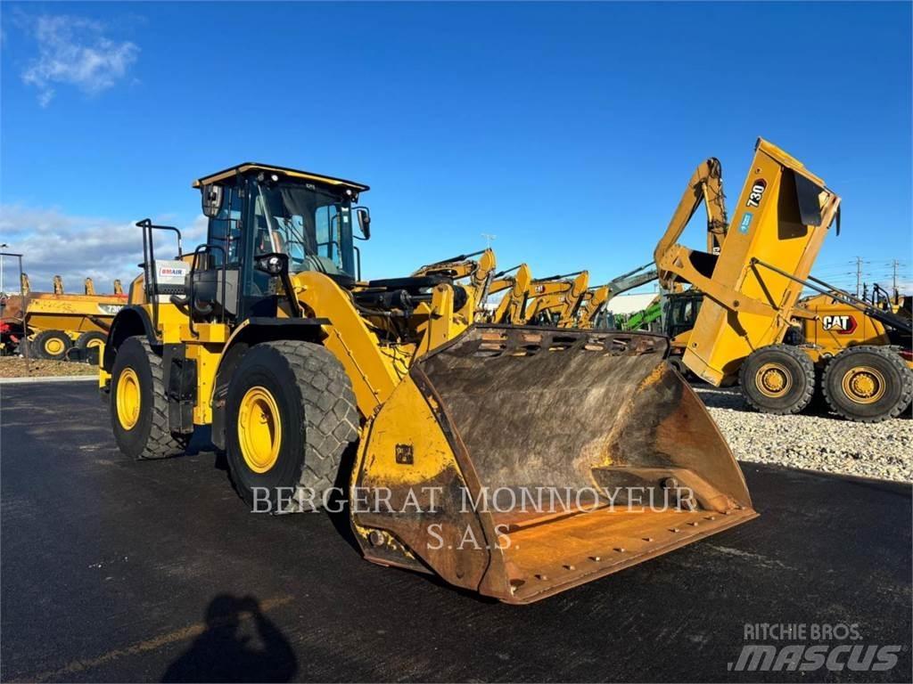 CAT 950M Kolesni nakladalci