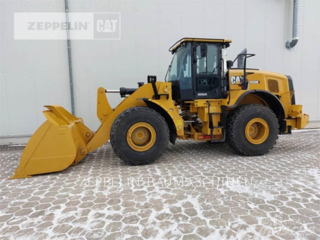 CAT 950M Kolesni nakladalci