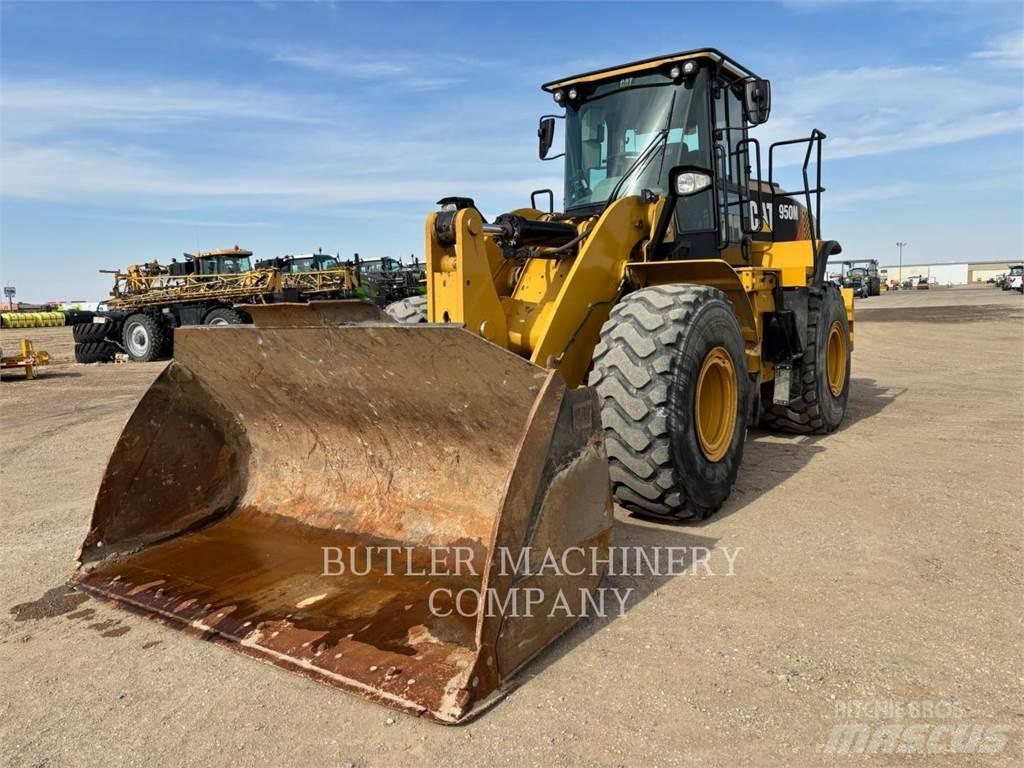 CAT 950M Kolesni nakladalci