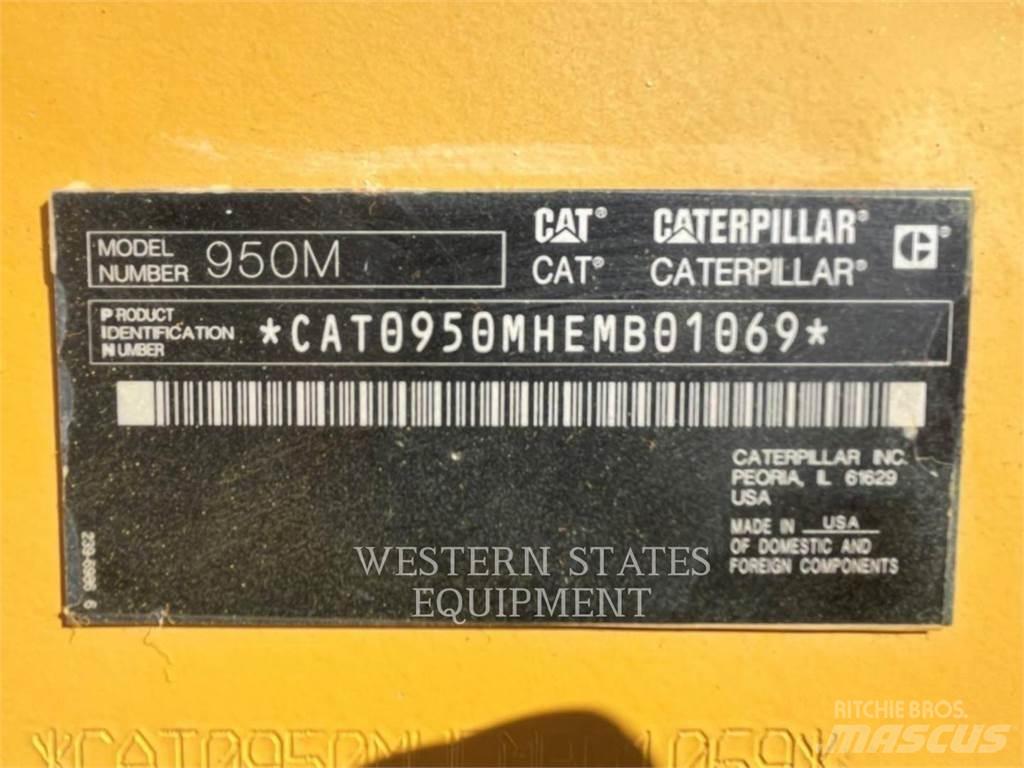 CAT 950M Kolesni nakladalci