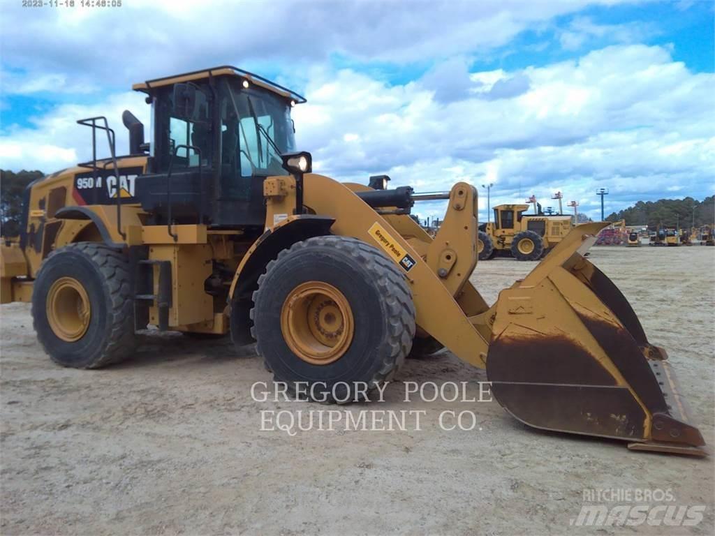 CAT 950M Kolesni nakladalci