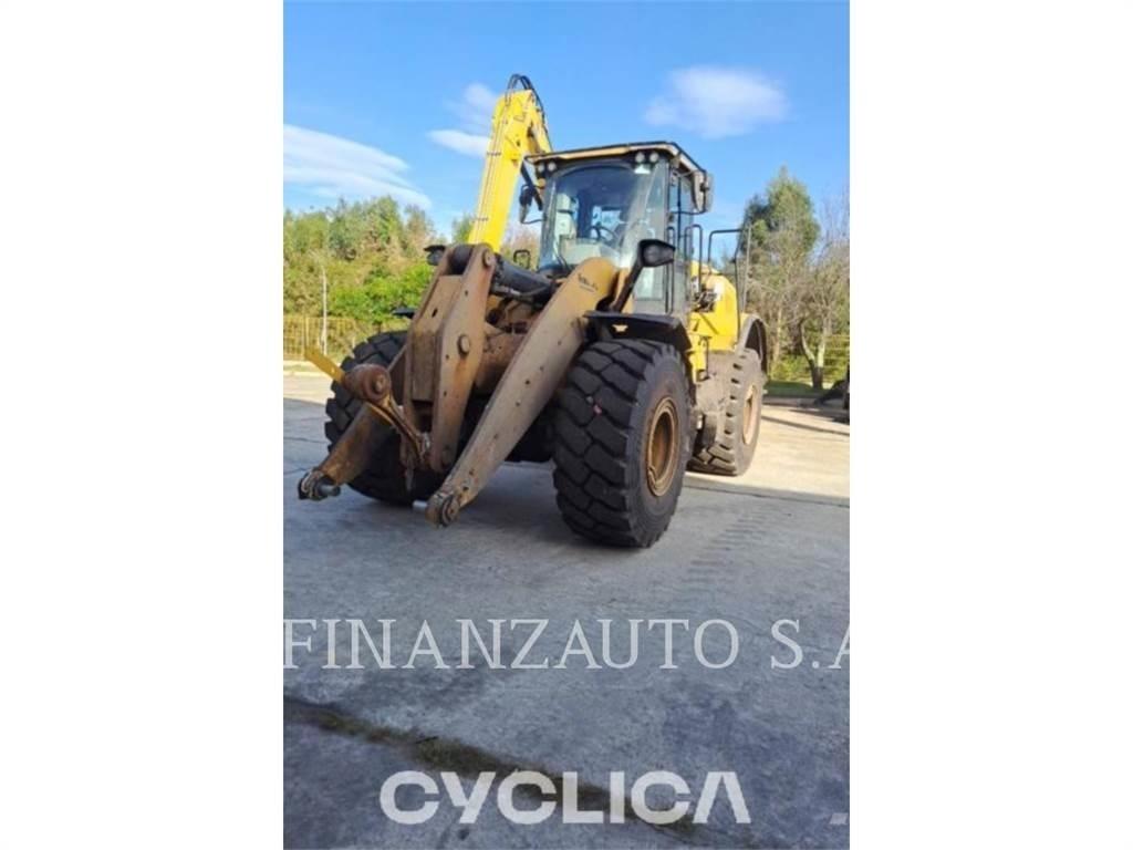 CAT 950M Kolesni nakladalci