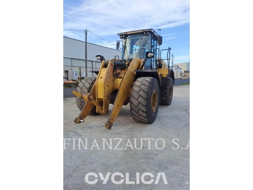 CAT 950M Kolesni nakladalci