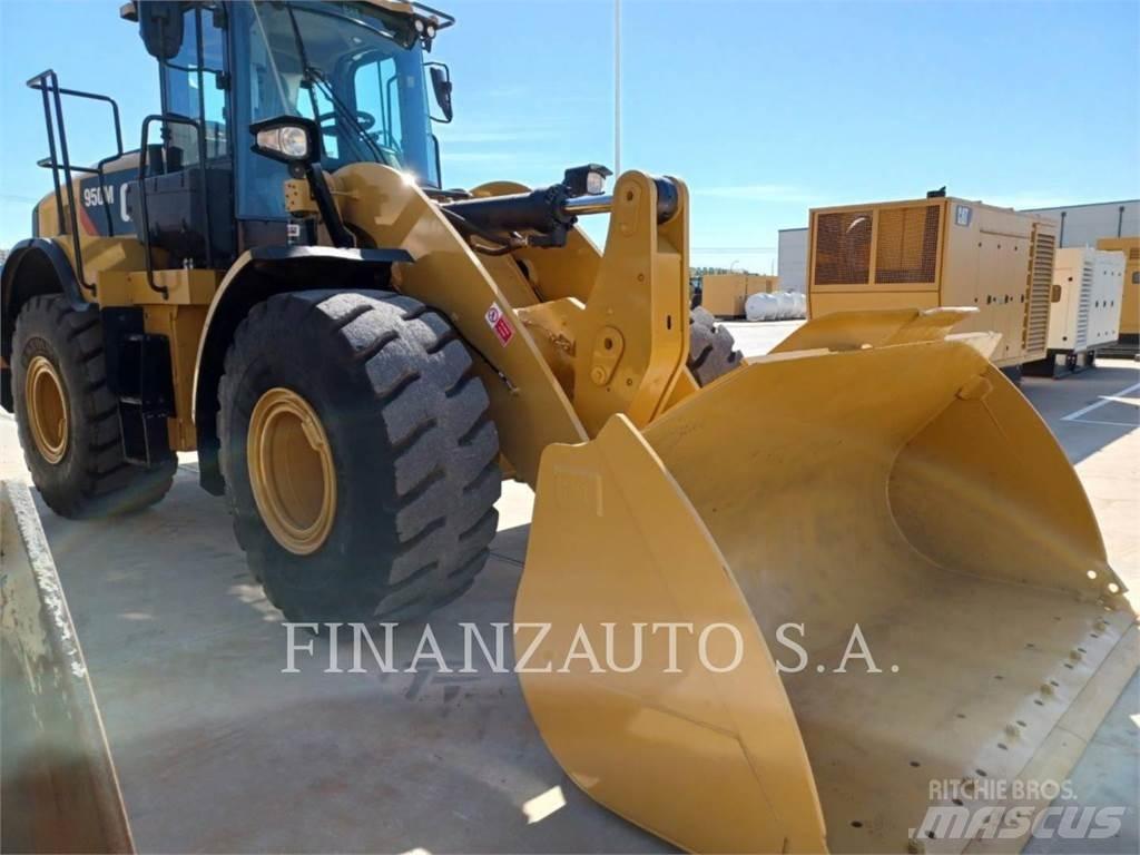 CAT 950M Kolesni nakladalci