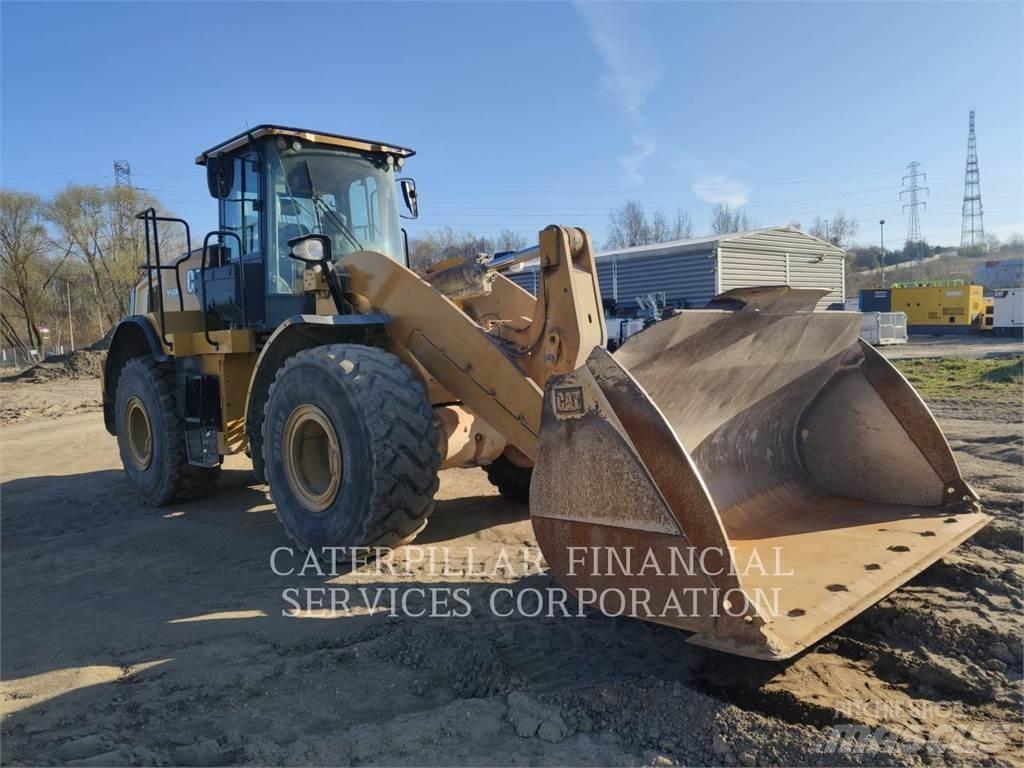 CAT 950M Kolesni nakladalci