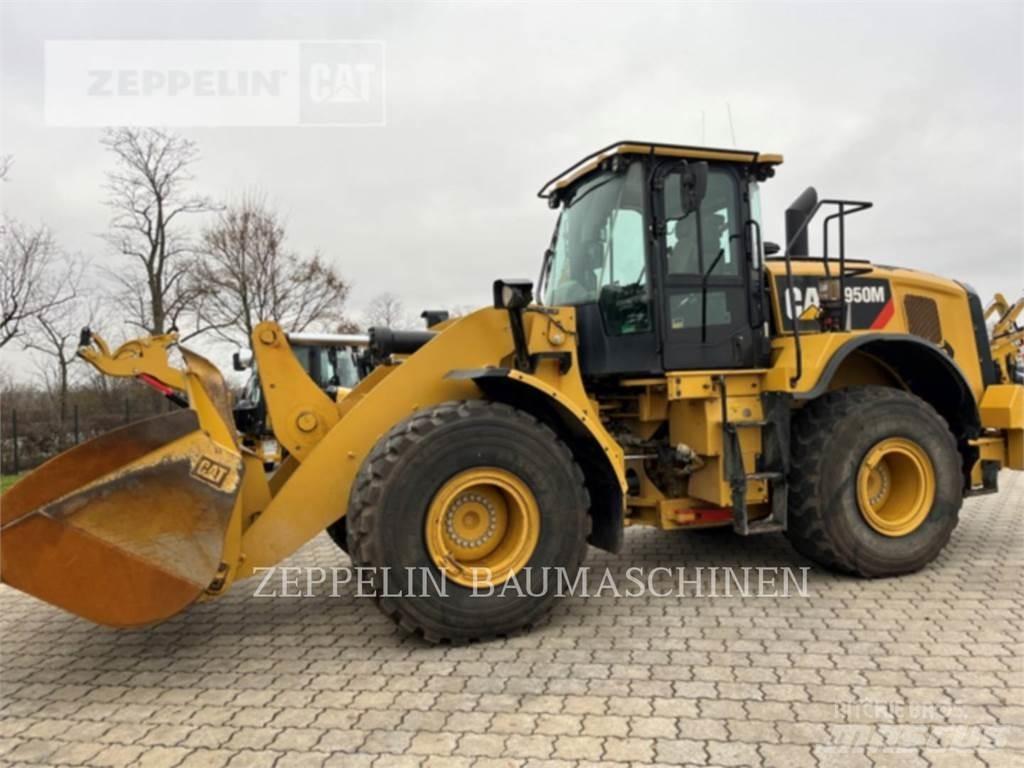 CAT 950M Kolesni nakladalci