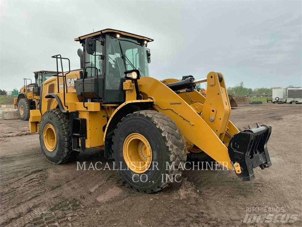 CAT 950M Kolesni nakladalci