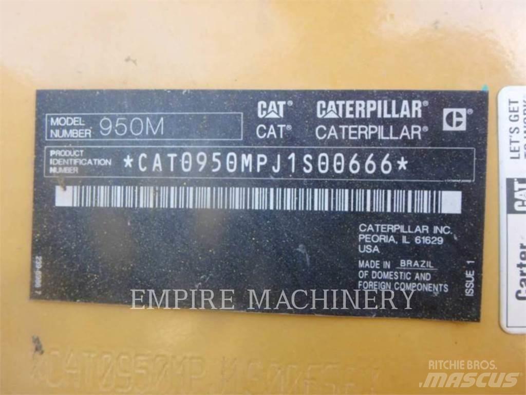 CAT 950M Kolesni nakladalci