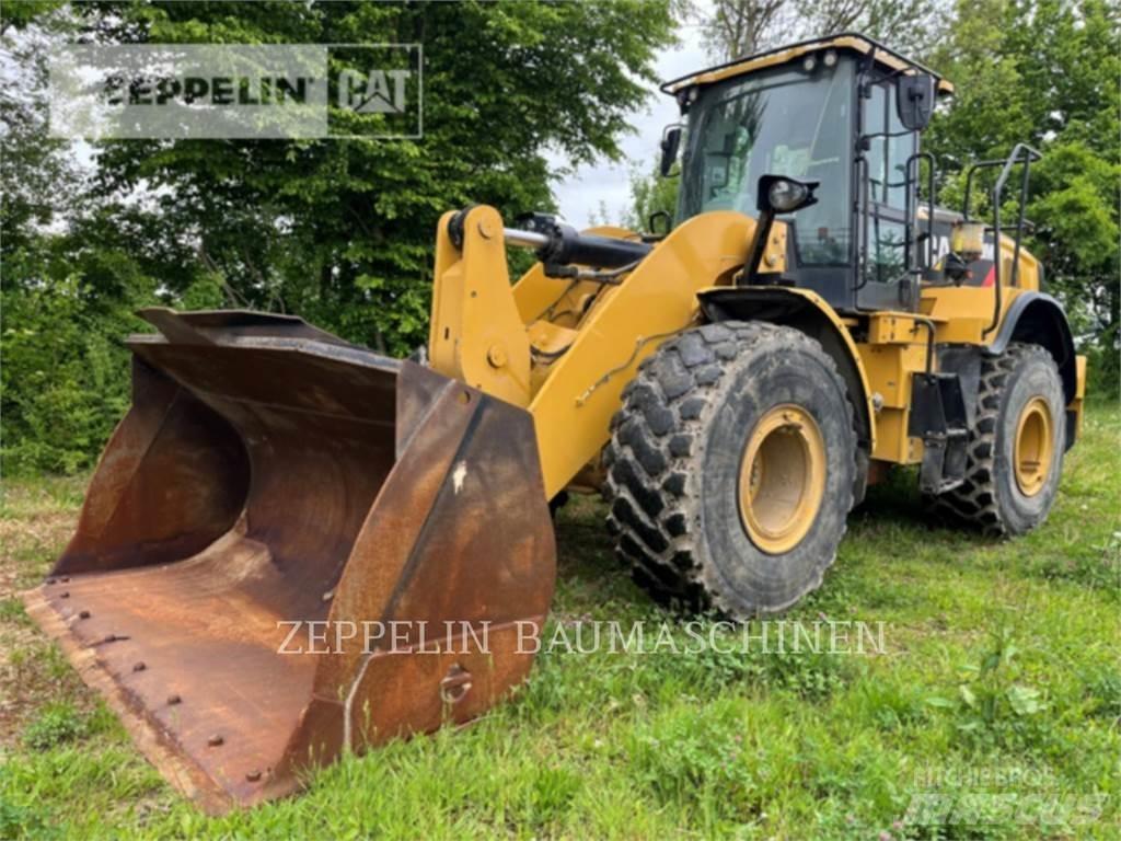 CAT 950M Kolesni nakladalci