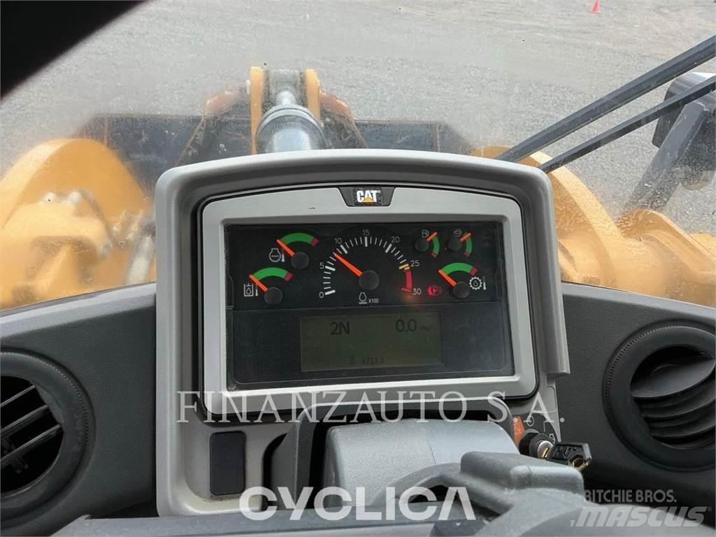 CAT 950M Kolesni nakladalci