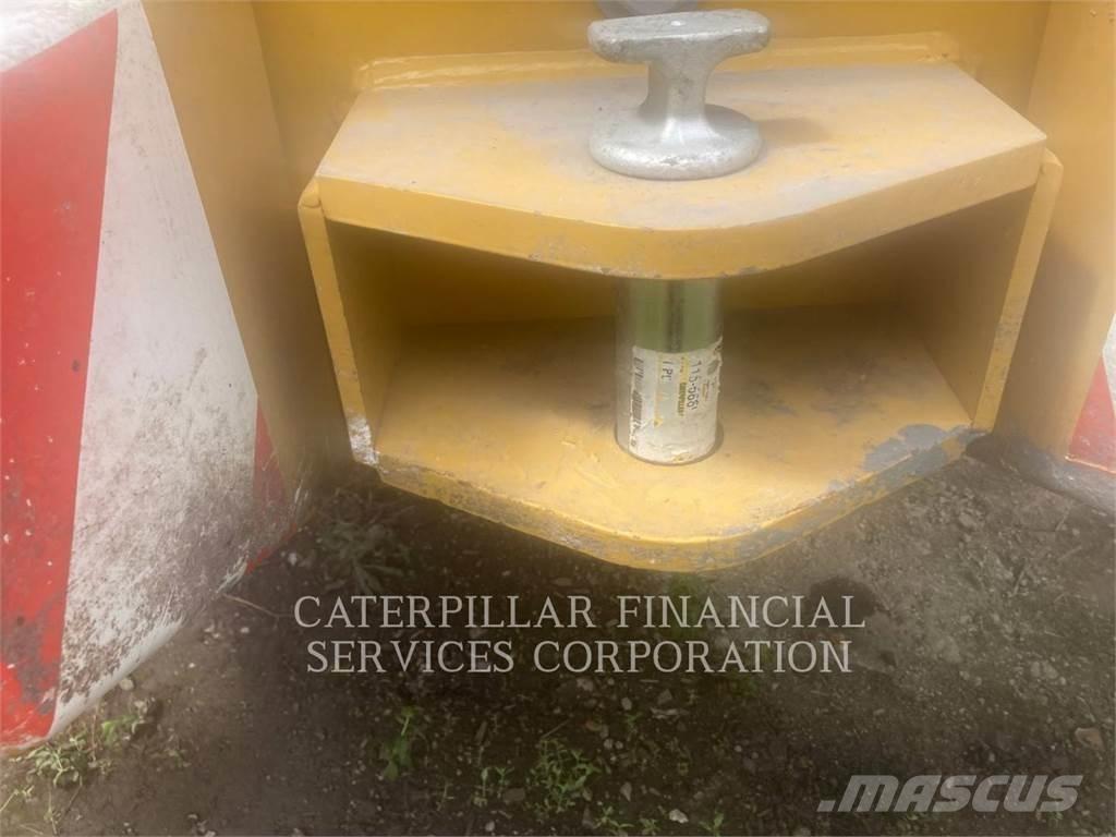 CAT 950M Kolesni nakladalci