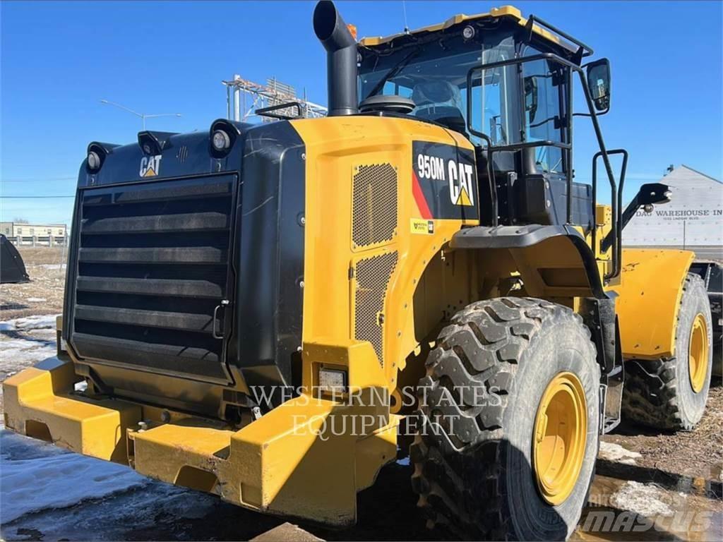CAT 950M Kolesni nakladalci