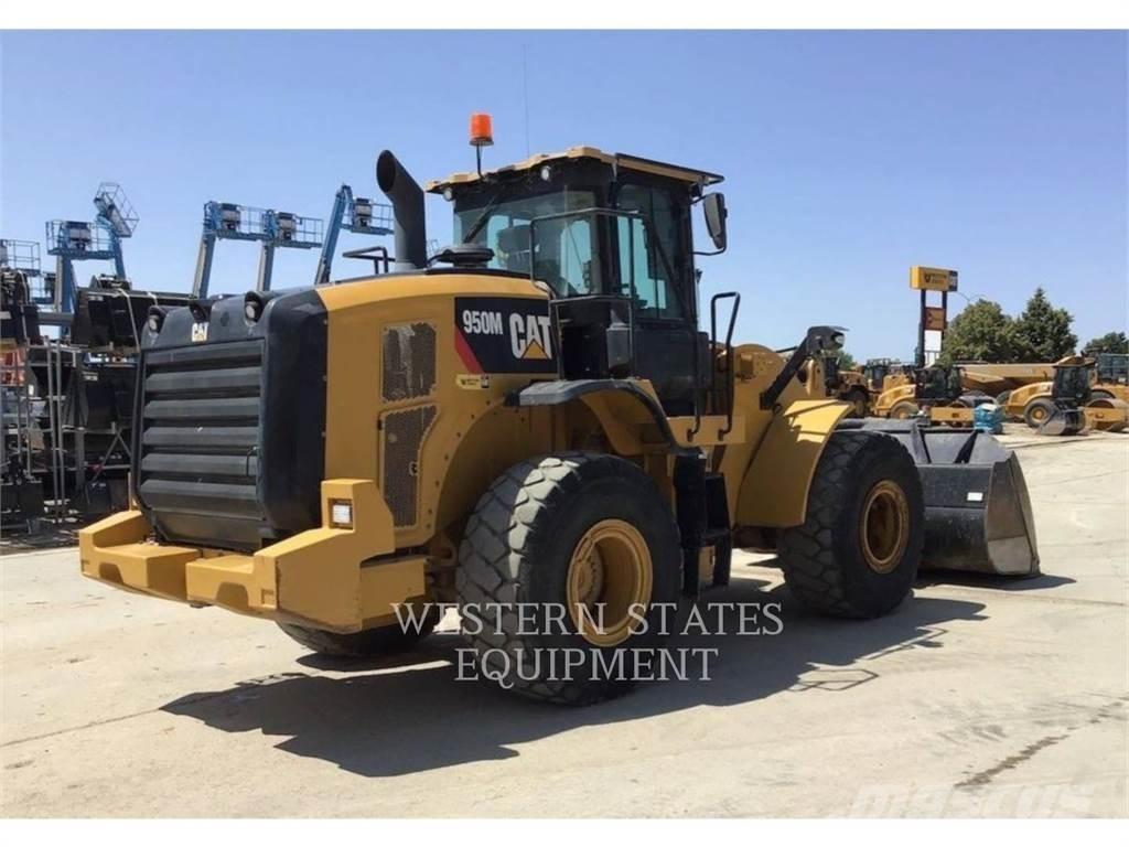 CAT 950M Kolesni nakladalci